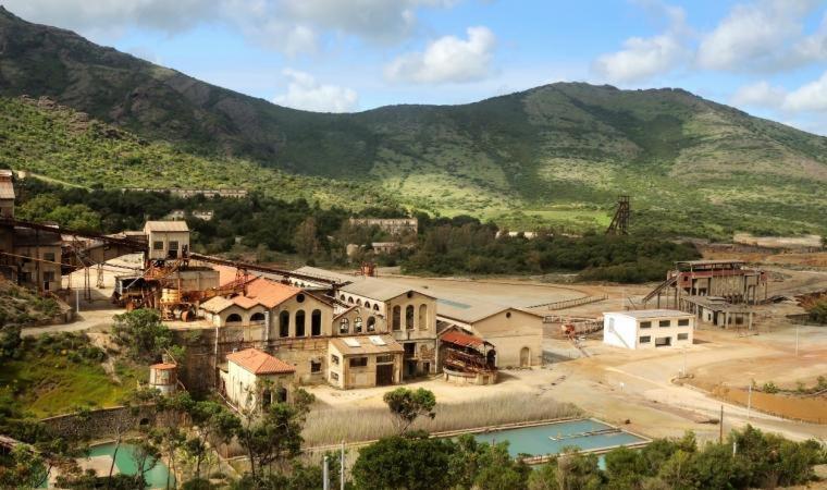 Appartamento In Casa Con Cortili Ad Arbus - Sardegna Bagian luar foto